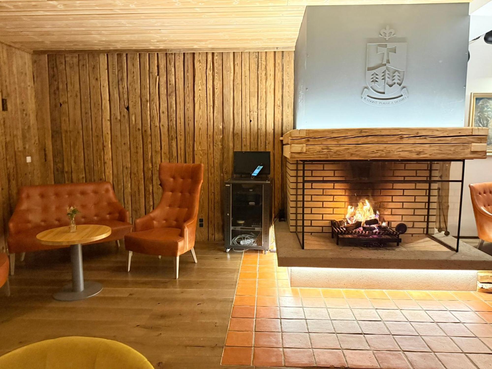 Erlebachova Bouda, Hotel - Resort Svaty Frantisek Špindlerŭv Mlýn Eksteriør billede
